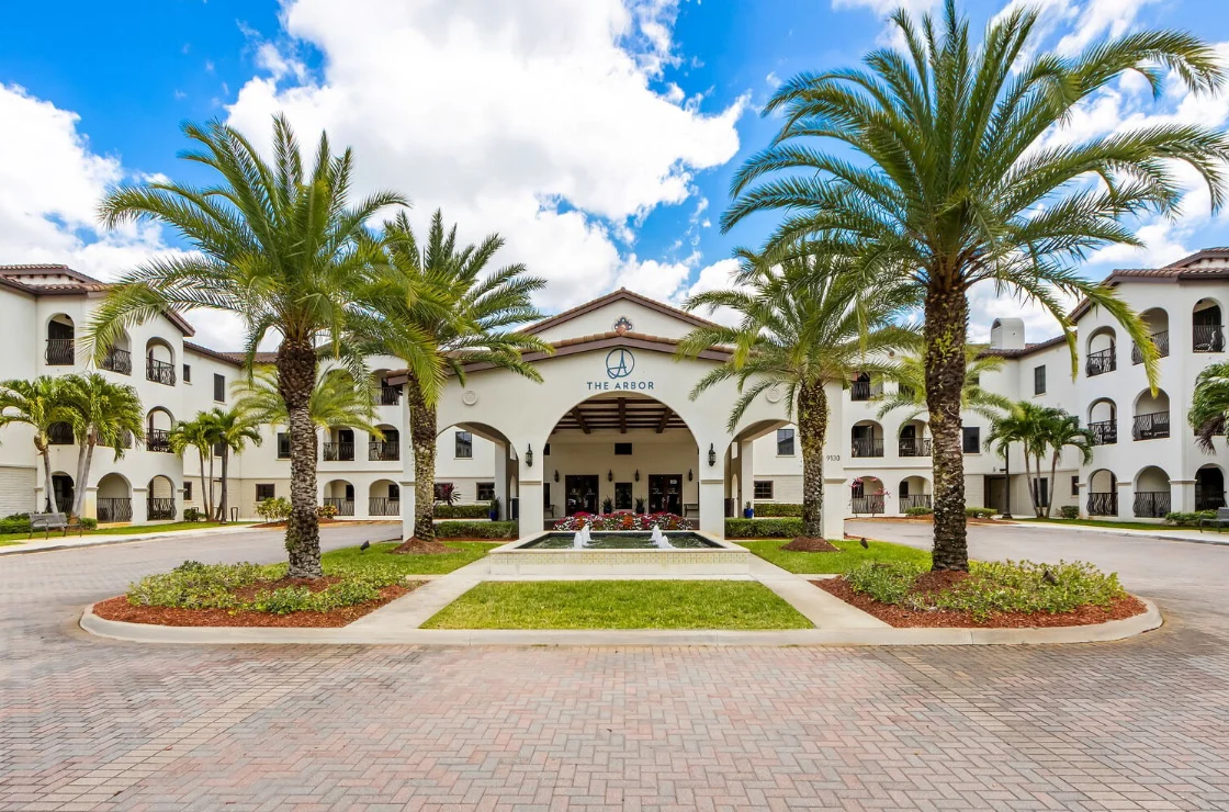 Image of The Arbor at Lake Worth (1)