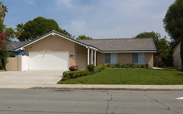 Image of Seasons at Laguna 3 (1)