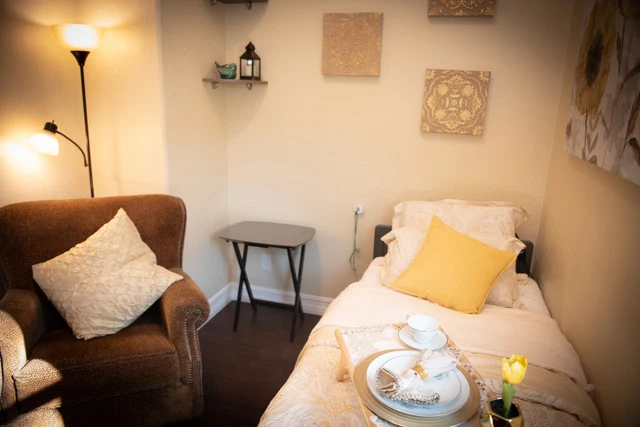 Image of Mountain Cove Luxury Senior Care (8)