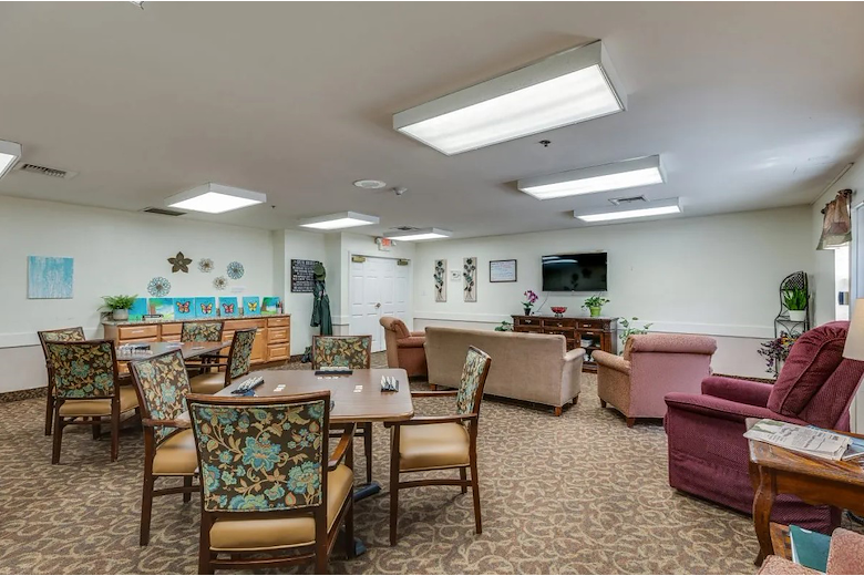 Image of The Legacy of Southpointe Drive (4)