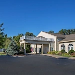 Image of Benchmark Senior Living at Shrewsbury Crossings (1)