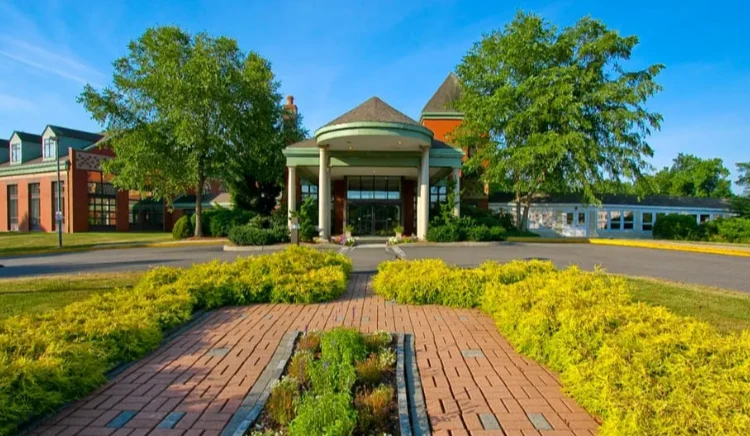 Image of Evergreen Woods Skilled Nursing - North Branford, CT (1)