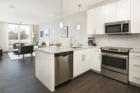 Image of Waterstone at the Circle (2)