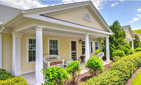 Image of Commonwealth Senior Living at Haddam (1)
