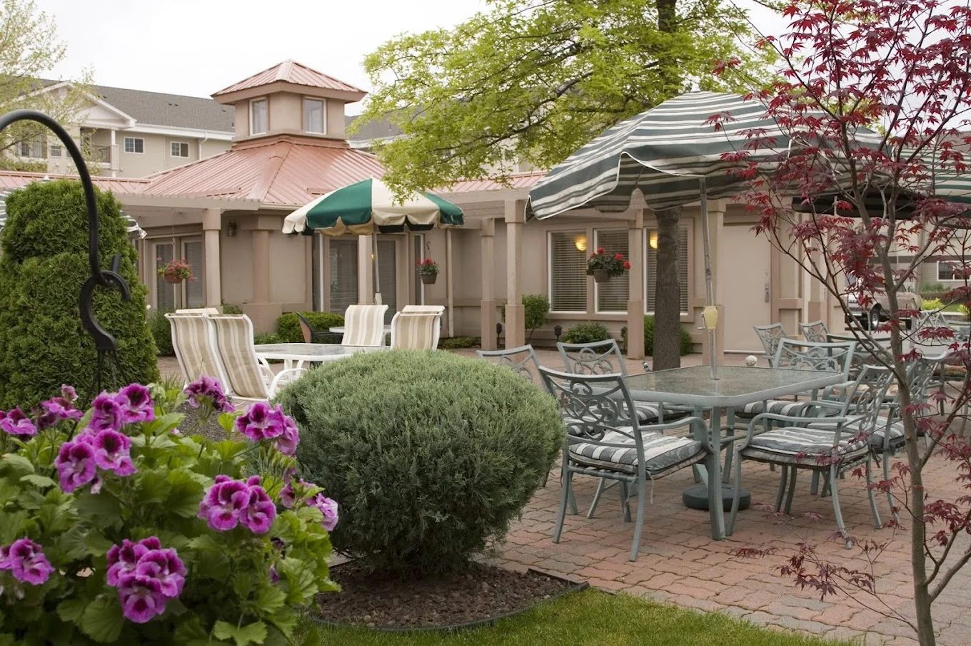 Image of Courtland Place Retirement Community (3)