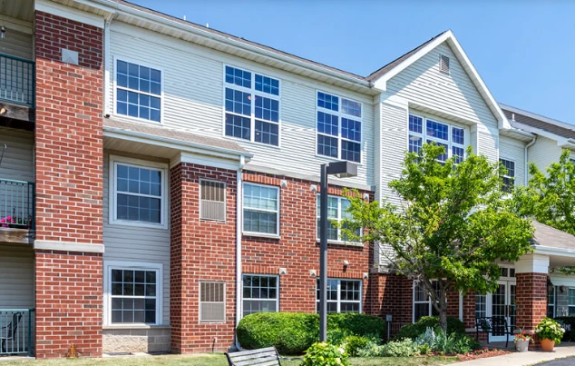 Image of Killarney Kourt (2)