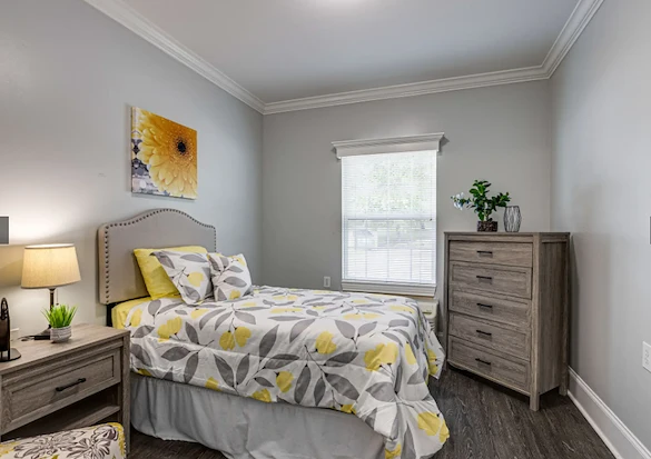 Charter Senior Living of Franklin in Franklin, Tennessee, apartment bedroom