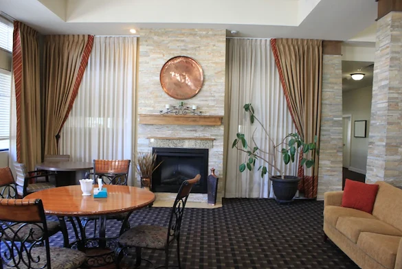 Image of Larchwood Inn (2)