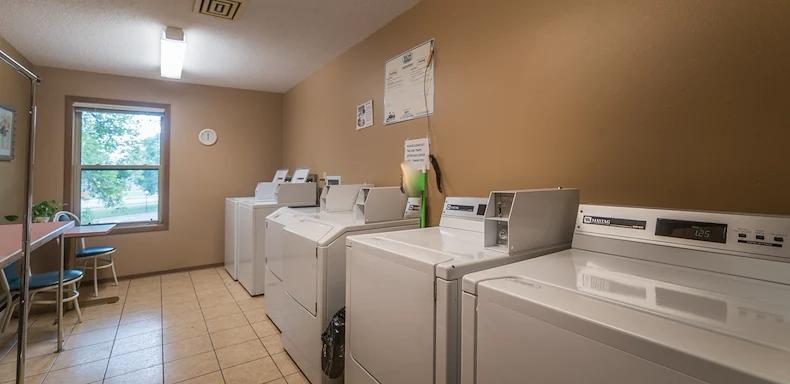 Image of Carriage House Senior Apartments (6)