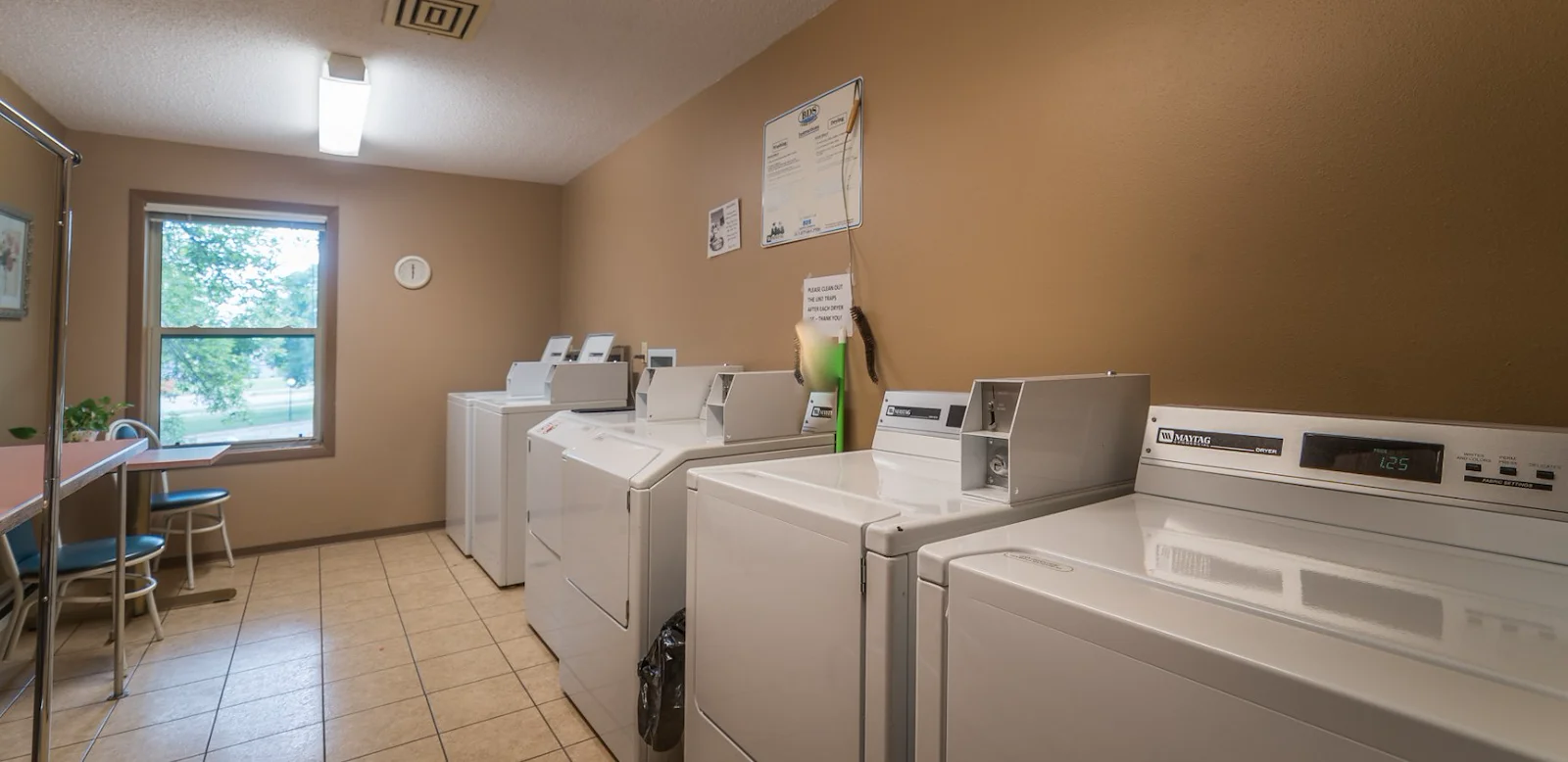 Image of Carriage House Senior Apartments (6)