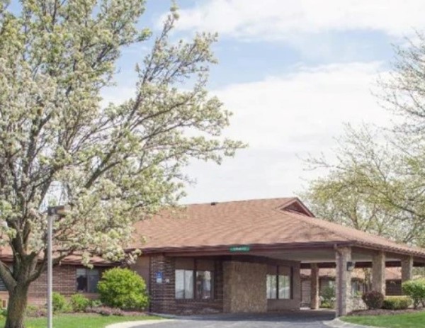 Image of Perrysburg Healthcare And Rehabilitation Center. (1)