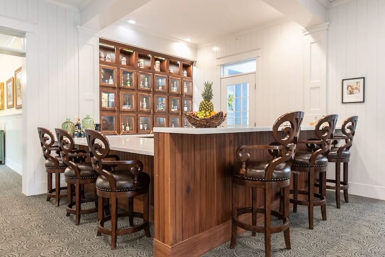 Pineview Cottage Assisted Living and Memory Care Seating Bar