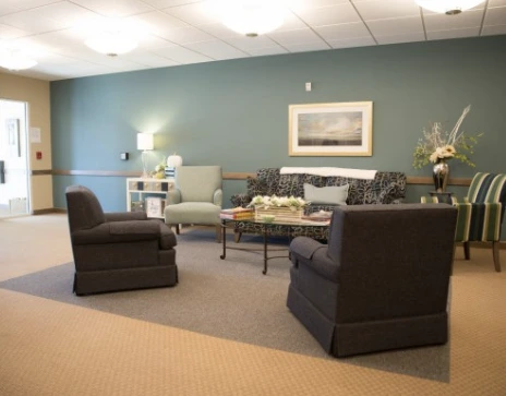 Image of Columbus Spring Leaf (4)