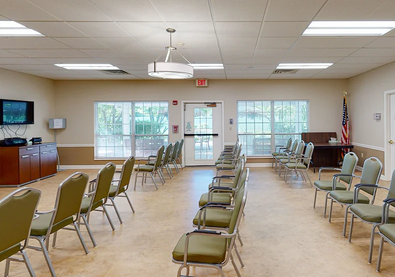 Image of Arden Courts of Geneva (4)