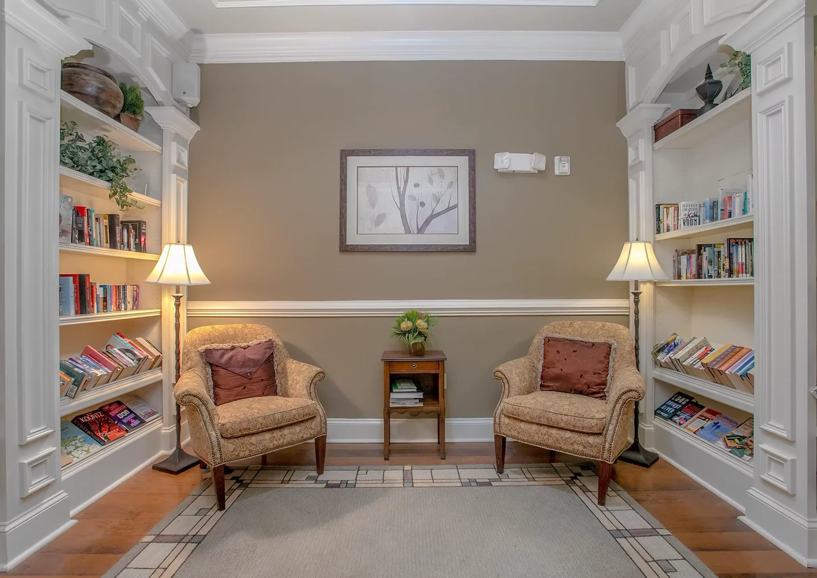 Image of Ridenour Apartments (3)