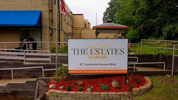 Image of The Estates At Lynnhurst LLC (2)