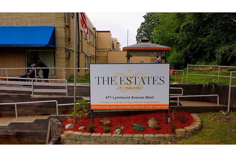 Image of The Estates At Lynnhurst LLC (2)