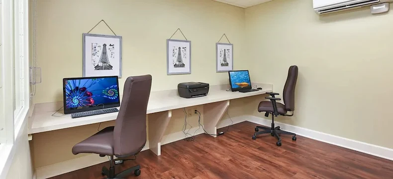 Image of Clark East Tower (6)