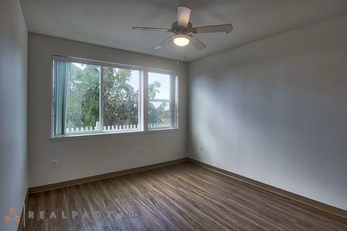 Image of Lei Kupuna (8)