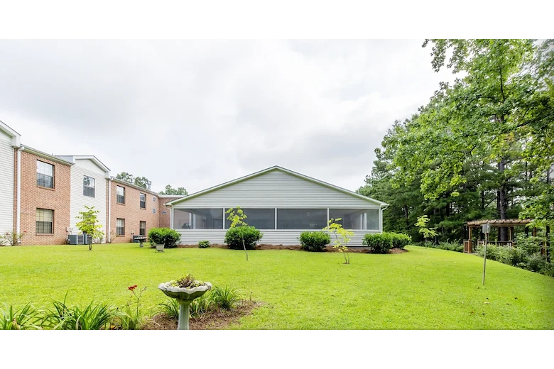 Image of Knollwood Retirement Center (8)