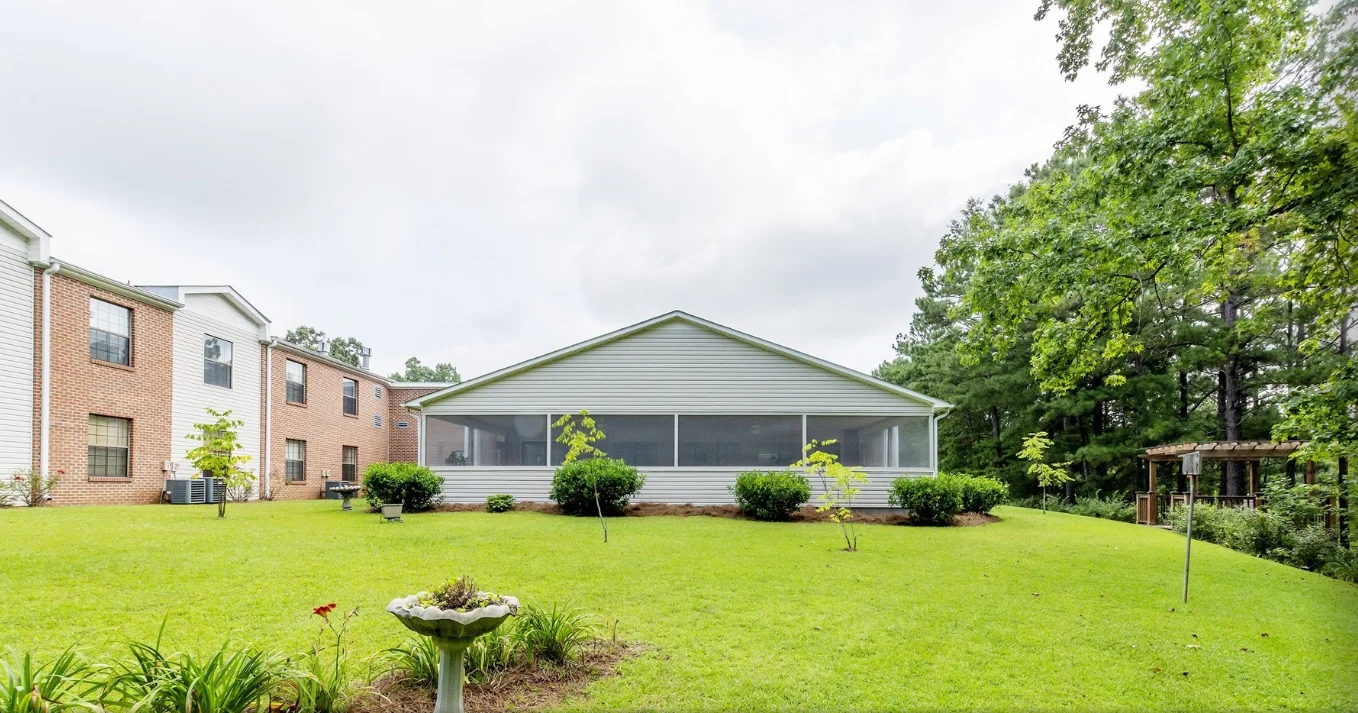 Image of Knollwood Retirement Center (8)