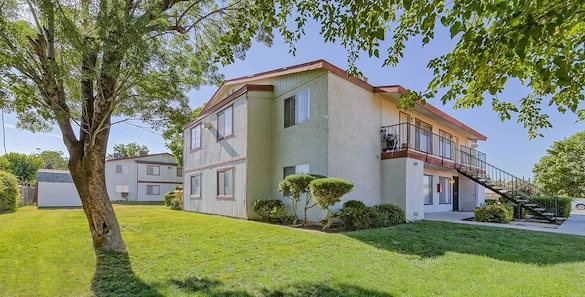 Image of Walnut Apartments (2)