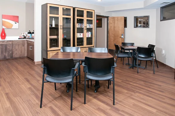 Image of The Cambric (6)