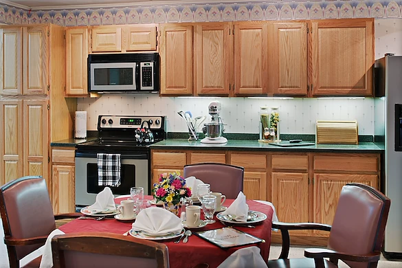 Image of Belaire Center (4)