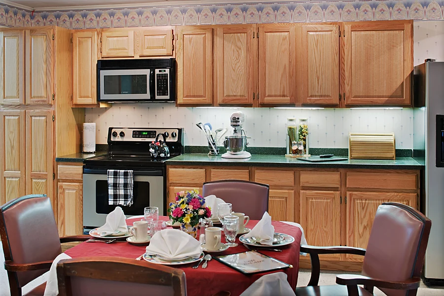 Image of Belaire Center (4)