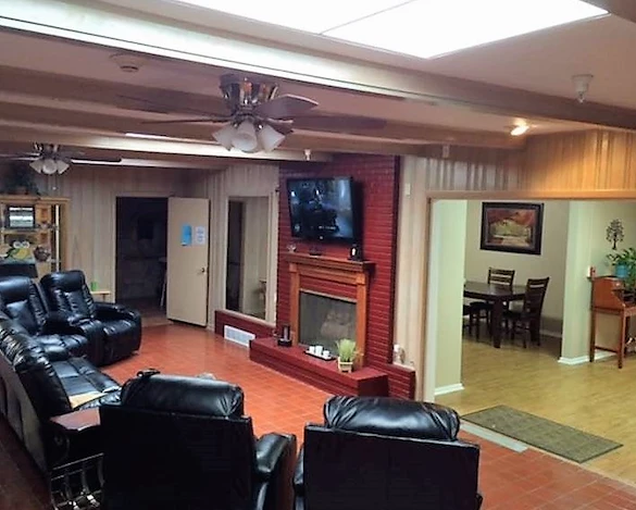 Image of Ivy House (1)