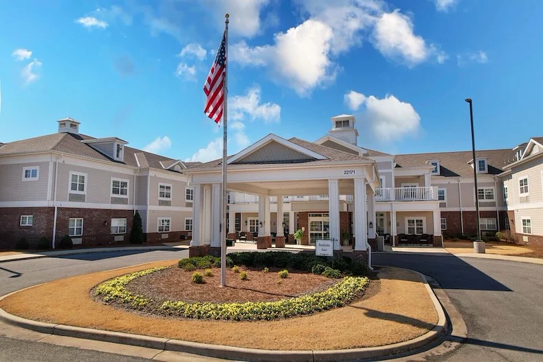 Image of The Goldton at Athens (1)