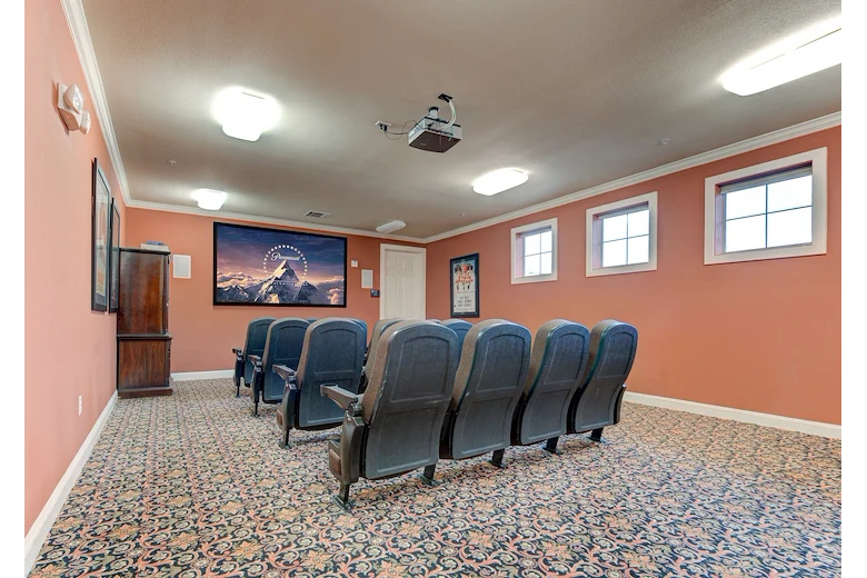 Image of The Hamptons of Tyler Senior Living (3)