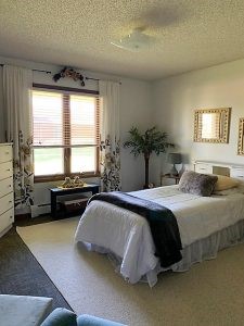 Image of Crestview Independent Apartments (7)