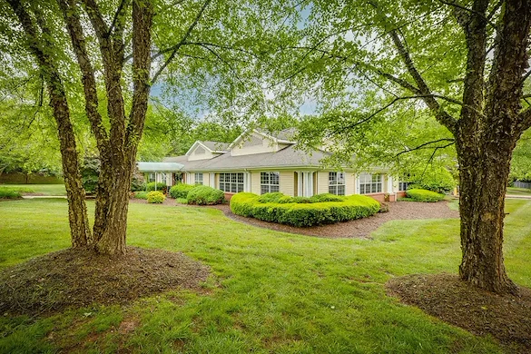 Image of Richland Square Memory Care (9)