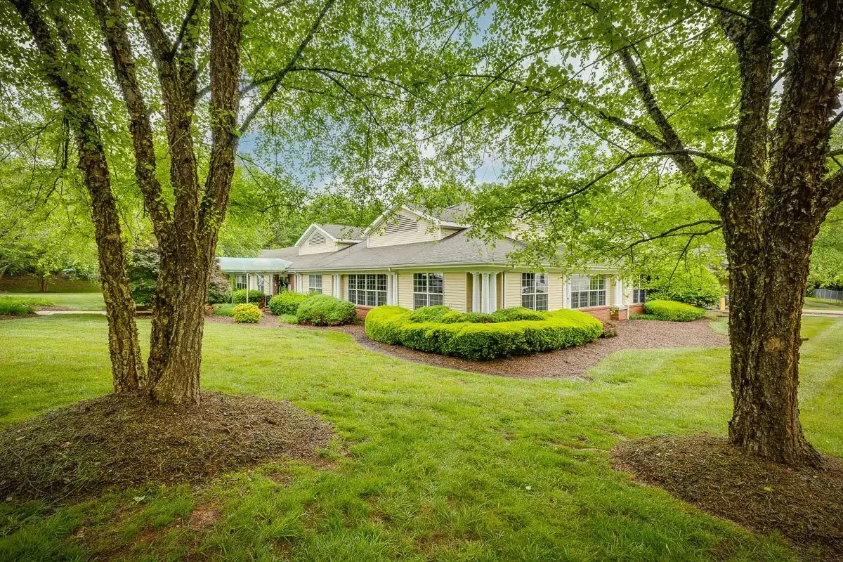 Image of Richland Square Memory Care (9)