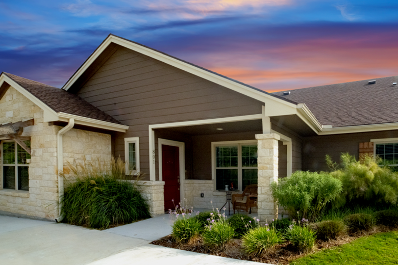 Image of Emerald Cottages of Kerrville (1)