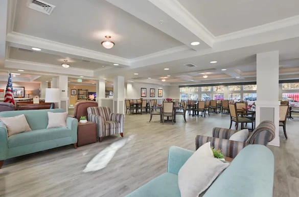 Image of Almond Heights (6)