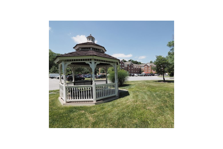 Image of BCI Fairgreen Apartments (4)