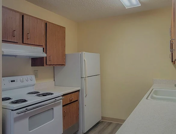 Image of Centennial Towers (2)