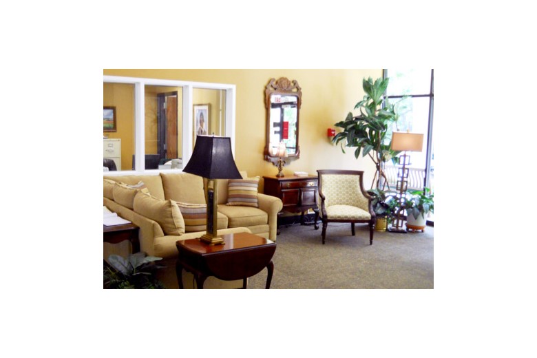 Image of Lakeland Nursing And Rehabilitation Center LLC (3)