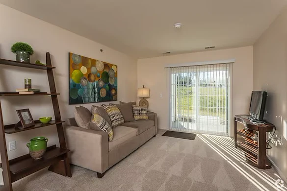 Image of Glenwood Square Senior Apartments (4)