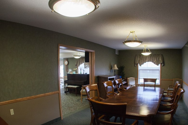 Image of Park Gardens of Fergus Falls (8)