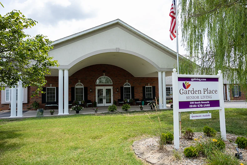 Image of Garden Place Millstadt (1)