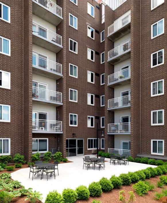 Image of Jaclen Tower Apartments (2)