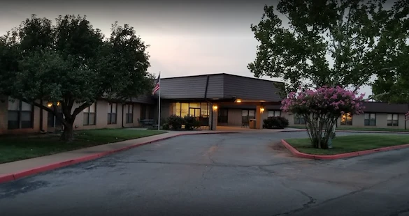 Image of Warr Acres Nursing Center (1)