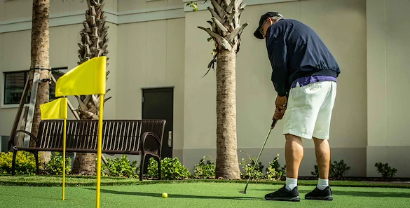 Image of Legends on Lake Lorraine (8)