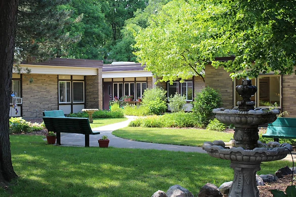 Image of MediLodge of Grand Rapids Assisted Living & Memory Care (1)