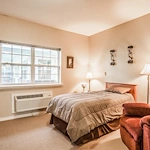 Image of Saunders House (6)