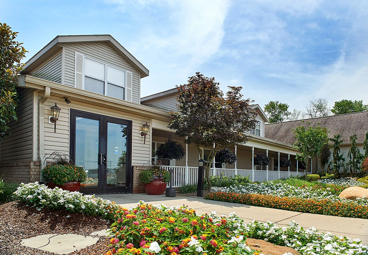 Image of Morristown Manor (2)