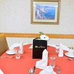 Image of Laurels Of Bedford (2)